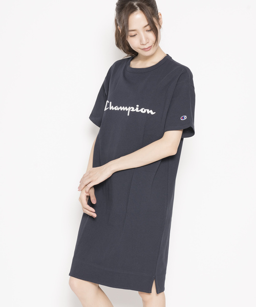 Champion(チャンピオン)の「ウィメンズ ワンピース 18SS 【春夏新作】チャンピオン(ワンピース・レディース・ホワイト/ネイビー・L/M)」の2枚目の写真