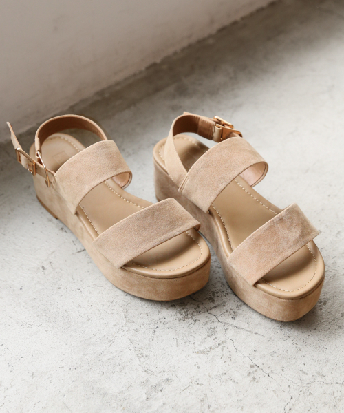 LOWRYS FARM（ローリーズファーム）の「アツゾコサンダル　823114（サンダル・レディース・ブラック/ベージュ/カーキ/ベージュ系その他・MEDIUM/LARGE）」の3枚目の写真