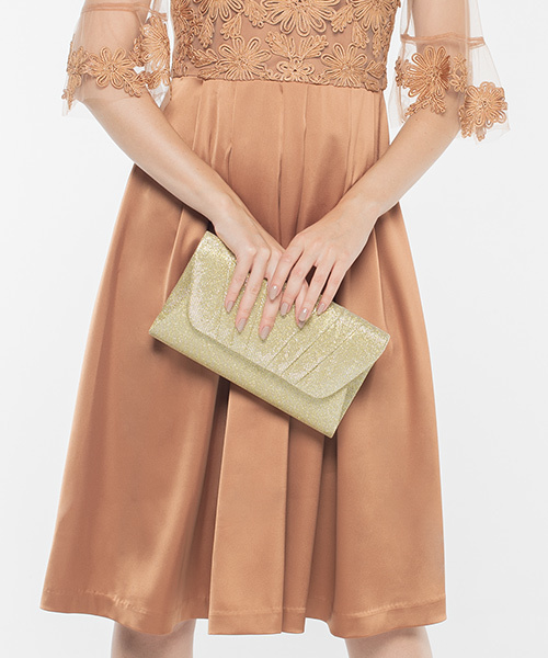 girl（ガール）の「プリーツスクエア型フォルムのクラッチパーティーバッグ 結婚式 パーティー お呼ばれ オケージョン（クラッチバッグ・レディース・ゴールド/ブラック・FREE）」の8枚目の写真