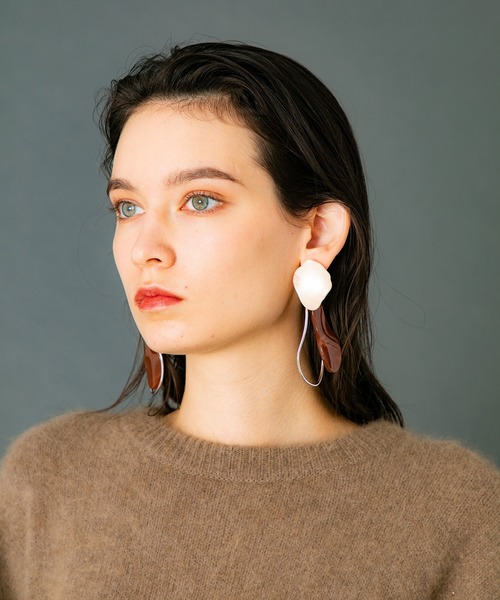 UNITED TOKYO（ユナイテッドトウキョウ）の「マーブルモチーフピアス（ピアス（両耳用）・レディース・マルチ/ブラウン/パープル・1/FREE/0）」の13枚目の写真