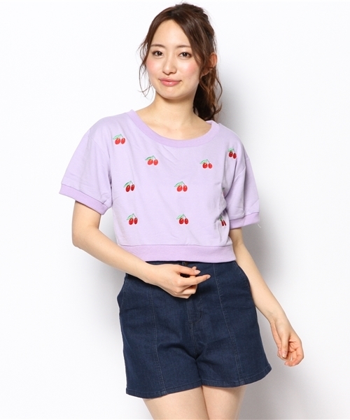 WEGO(ウィゴー)の「WEGO/モチーフ5分袖スウェット(スウェット・レディース・ホワイト/ブラック/サックスブルー/ライトパープル・FREE)」の4枚目の写真