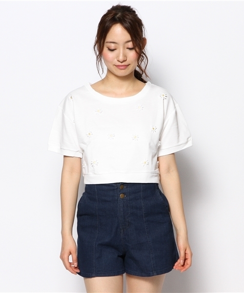 WEGO(ウィゴー)の「WEGO/モチーフ5分袖スウェット(スウェット・レディース・ホワイト/ブラック/サックスブルー/ライトパープル・FREE)」の5枚目の写真