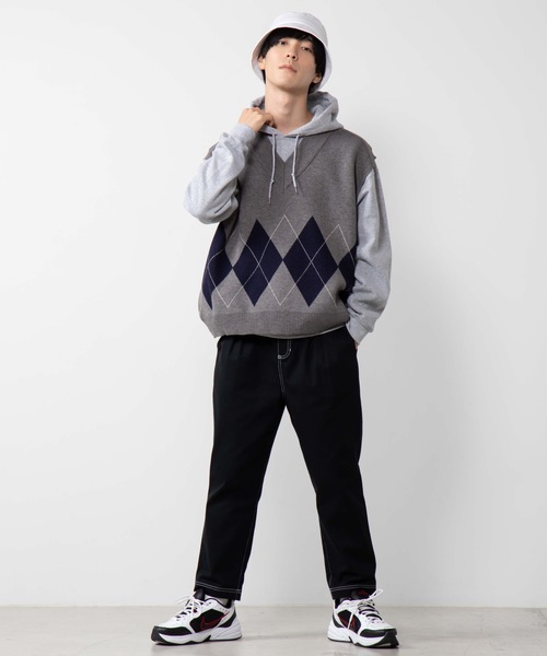 WEGO（ウィゴー）の「WEGO/アーガイルニットベスト（ベスト・メンズ・ホワイト/杢グレー/ブラック・MEDIUM/LARGE）」の11枚目の写真