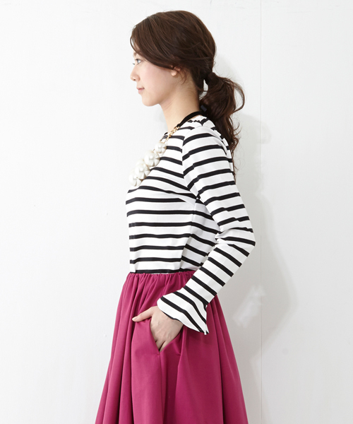 Ray BEAMS（レイビームス）の「Ray BEAMS / ボーダー サーキュラーカフス （Tシャツ/カットソー・レディース・ネイビー/オフホワイト・ONE SIZE）」の13枚目の写真