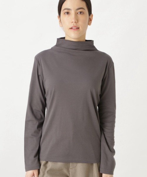 human woman(ヒューマンウーマン)の「エコウォームハイネックカットソー(Tシャツ/カットソー・レディース・ホワイト/グレー系その他・MEDIUM)」の2枚目の写真