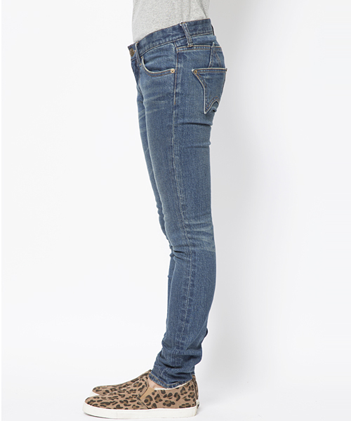 X-girl（エックスガール）の「STAR POCKET SKINNY JEANS（デニムパンツ・レディース・ブラック/インディゴブルー/ライトインディゴブルー・26inch/27inch/24inch/25inch）」の9枚目の写真