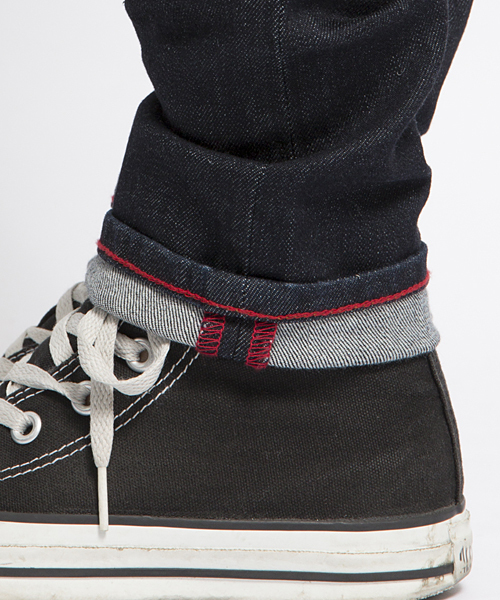 X-girl（エックスガール）の「STAR POCKET SKINNY JEANS（デニムパンツ・レディース・ブラック/インディゴブルー/ライトインディゴブルー・26inch/27inch/24inch/25inch）」の4枚目の写真