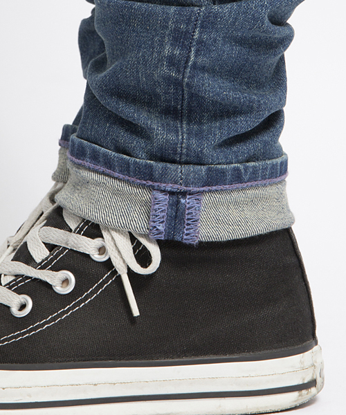 X-girl（エックスガール）の「STAR POCKET SKINNY JEANS（デニムパンツ・レディース・ブラック/インディゴブルー/ライトインディゴブルー・26inch/27inch/24inch/25inch）」の5枚目の写真