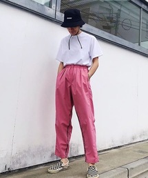 ホリデイ　holiday トラックパンツ HOLIDAY（ホリデイ）の「TRACK PANTS (Holiday) トラックパンツ