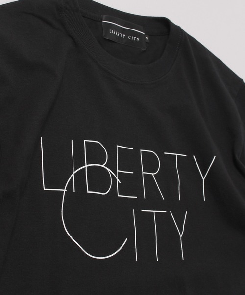 LIBERTY CITY（リバティシティ）の「【LIBERTY CITY/リバティーシティ】 [BIG C] Tシャツ（Tシャツ/カットソー・メンズ・イエロー/ブルー/ブラック/ホワイト・3/2/4）」の10枚目の写真
