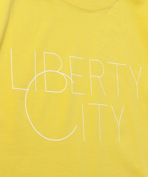 LIBERTY CITY（リバティシティ）の「【LIBERTY CITY/リバティーシティ】 [BIG C] Tシャツ（Tシャツ/カットソー・メンズ・イエロー/ブルー/ブラック/ホワイト・3/2/4）」の17枚目の写真