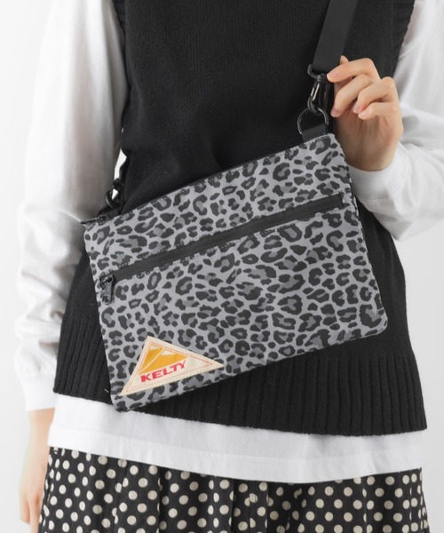 KELTY（ケルティ）の「・KELTY / ケルティ  VINTAGE FLAT POUCH SM サコッシュ 2592214 ケルティー AGI（ショルダーバッグ・レディース・キャメル/サンドベージュ/タン/ブラック/グレー/レオパード/その他2/その他1/ブラウン/ネイビー/その他3・FREE）」の10枚目の写真