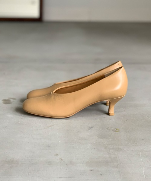 ADAM ET ROPE'（アダムエロペ）の「センターラインシューティー（パンプス・レディース・ブラック/ベージュ・23.5cm/24.5cm/23.0cm/24.0cm）」の8枚目の写真