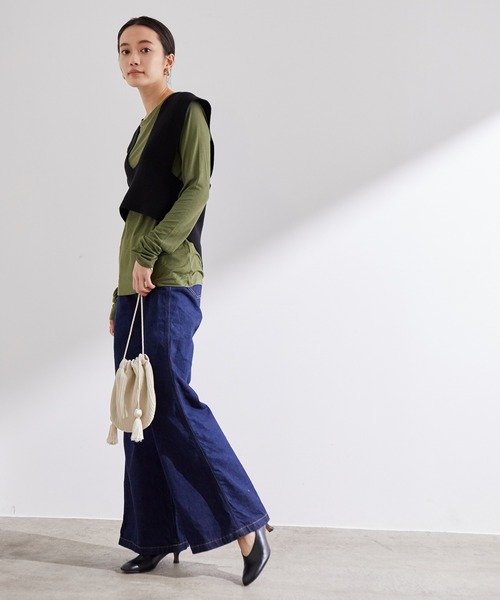 ADAM ET ROPE'（アダムエロペ）の「センターラインシューティー（パンプス・レディース・ブラック/ベージュ・23.5cm/24.5cm/23.0cm/24.0cm）」の18枚目の写真