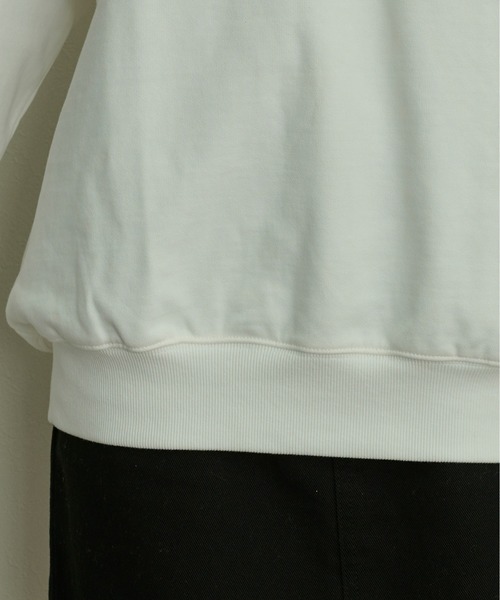 SHEER flow（シアーフロウ）の「【インフルエンサー yukariプロデュースアイテム】バックオープンスウェット（スウェット・レディース・オフホワイト・FREE）」の7枚目の写真