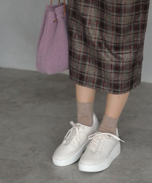 VIVIAN(ヴィヴィアン)の「厚底レースアップスニーカー(スニーカー・レディース・ホワイト×グレー/ホワイト/ベージュ/ブラック・S/LL/M/L/XL)」の20枚目の写真