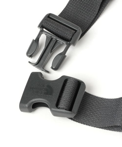 THE NORTH FACE(ザノースフェイス)の「【THE NORTH FACE(ザノースフェイス)】GRANULE(ボディバッグ/ウエストポーチ・レディース・ブラック/ホワイト・FREE)」の16枚目の写真