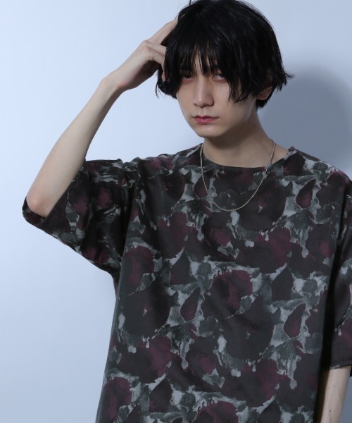 HARE（ハレ）の「HAZYパターンプルオーバー(HARE)（シャツ/ブラウス・メンズ・ブラック系その他/パープル系その他・SMALL/MEDIUM）」の2枚目の写真