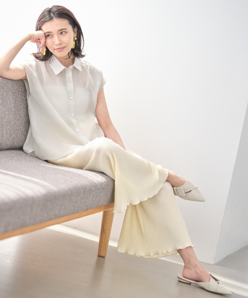 &. NOSTALGIA（アンドドットノスタルジア）の「プリーツカットパンツ（その他パンツ・レディース・アイボリー/グレイッシュブルー・FREE）」の9枚目の写真