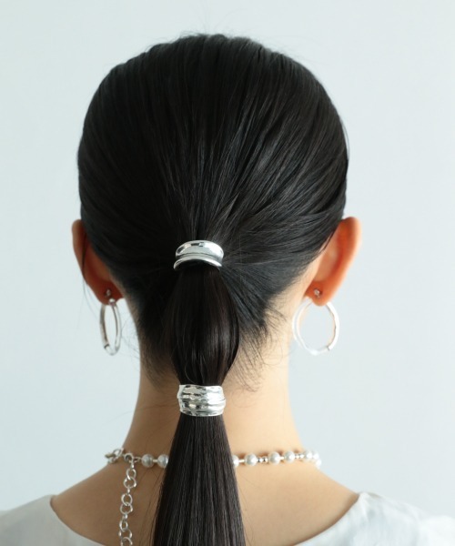 HARE（ハレ）の「2Pヘアカフ(HARE)（バレッタ/ヘアクリップ・レディース・シルバー/ゴールド/ゴールド系その他/シルバー系その他・FREE）」の6枚目の写真