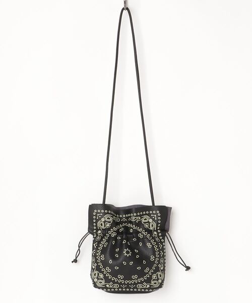 MOHI（モヒ）の「◇【WEB限定】【MOHI/ モヒ】バンダナ柄ソフト巾着バッグ（ショルダーバッグ・レディース・ベージュ系その他3/ブラック系その他3・FREE）」の2枚目の写真