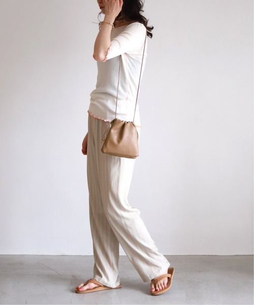 SLOBE IENA（スローブイエナ）の「【ESLOW/エスロー】ドローストリングショルダーバッグ◆（ショルダーバッグ・レディース・キャメル・FREE）」の11枚目の写真