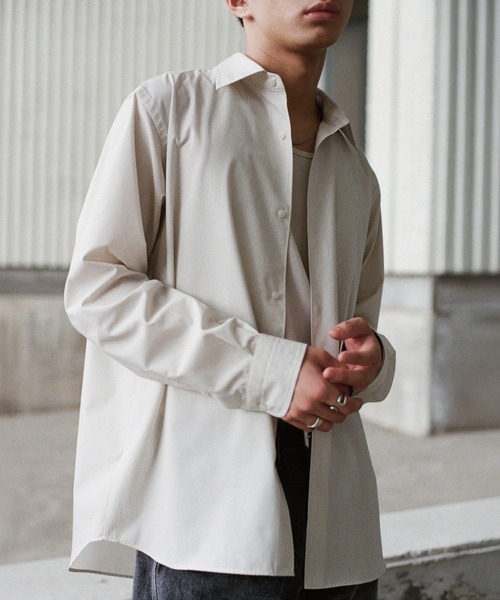 WYM LIDNM(ウィム バイ リドム)の「MICRO SPAN BASIC DRESS SHIRT(シャツ/ブラウス・メンズ・ホワイト/ブルー/チャコールグレー/カーキ/ダークブラウン/ダークグリーン/ナチュラル/サックスブルー/グレイッシュブルー/ストライプ・S/M/L)」の10枚目の写真