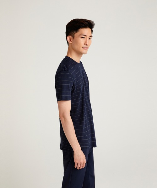 SISLEY(シスレー)の「ボーダーロゴ半袖Tシャツ・カットソー(Tシャツ/カットソー・メンズ・ネイビー・SMALL/MEDIUM/LARGE/X-LARGE)」の9枚目の写真