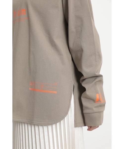 mici（ミチ）の「(mici)プリントロンT（Tシャツ/カットソー・レディース・ホワイト系その他/ベージュ・ONE SIZE）」の9枚目の写真