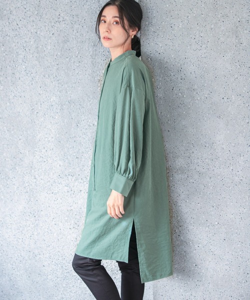 LEPSIM（レプシィム）の「ピーチツイルギャザーチュニック　957802（チュニック・レディース・グレイッシュベージュ/チャコールグレー/グリーン・FREE）」の3枚目の写真