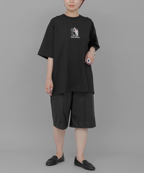 SENSE OF PLACE by URBAN RESEARCH（センスオブプレイスバイアーバンリサーチ）の「『別注』Ryo Kaneyasu×SENSE OF PLACE　T-SHIRTS A（Tシャツ/カットソー・メンズ・ブラック/ホワイト/ライトベージュ・MEDIUM/X-LARGE/LARGE）」の2枚目の写真