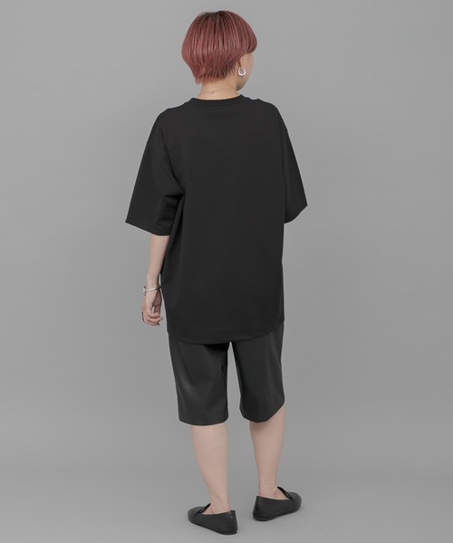 SENSE OF PLACE by URBAN RESEARCH（センスオブプレイスバイアーバンリサーチ）の「『別注』Ryo Kaneyasu×SENSE OF PLACE　T-SHIRTS A（Tシャツ/カットソー・メンズ・ブラック/ホワイト/ライトベージュ・MEDIUM/X-LARGE/LARGE）」の16枚目の写真