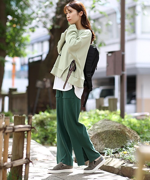 チチカカ（チチカカ）の「吸汗速乾裏毛コンビプルオーバー（スウェット・レディース・チャコールグレー/パープル/カーキ・FREE）」の7枚目の写真