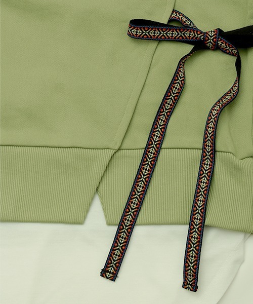 チチカカ（チチカカ）の「吸汗速乾裏毛コンビプルオーバー（スウェット・レディース・チャコールグレー/パープル/カーキ・FREE）」の22枚目の写真