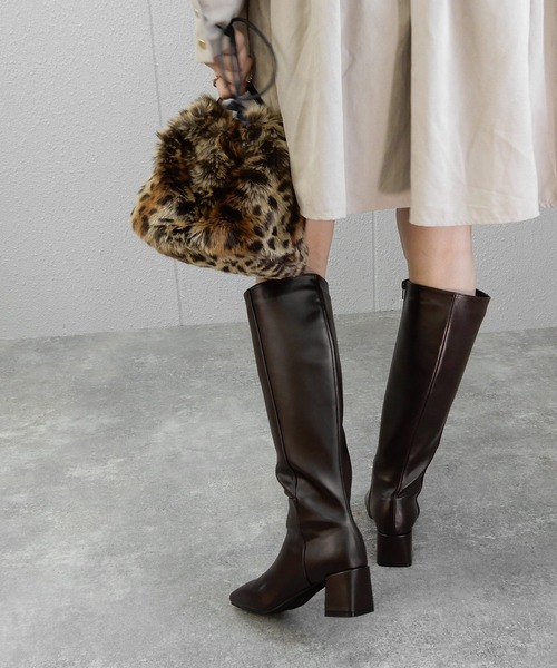 minia（ミニア）の「ヒールロングブーツ　◆（ブーツ・レディース・ブラック/ブラウン/グレイッシュベージュ・LL/S/M/L）」の22枚目の写真