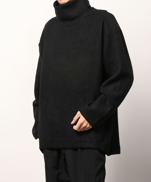 my beautiful landlet(マイビューティフルランドレット)の「【my beautiful landlet】 pile napping brushed high necked(ニット/セーター・メンズ・ブラック/イエロー/レッド/ベージュ/オリーブ・1/0)」の14枚目の写真