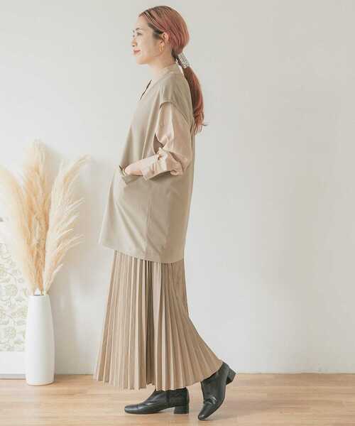 ITEMS URBANRESEARCH(アイテムズ アーバンリサーチ)の「Vネックベスト(ベスト・レディース・ブラウン/グレー系その他・FREE)」の8枚目の写真