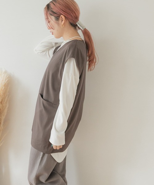 ITEMS URBANRESEARCH(アイテムズ アーバンリサーチ)の「Vネックベスト(ベスト・レディース・ブラウン/グレー系その他・FREE)」の10枚目の写真