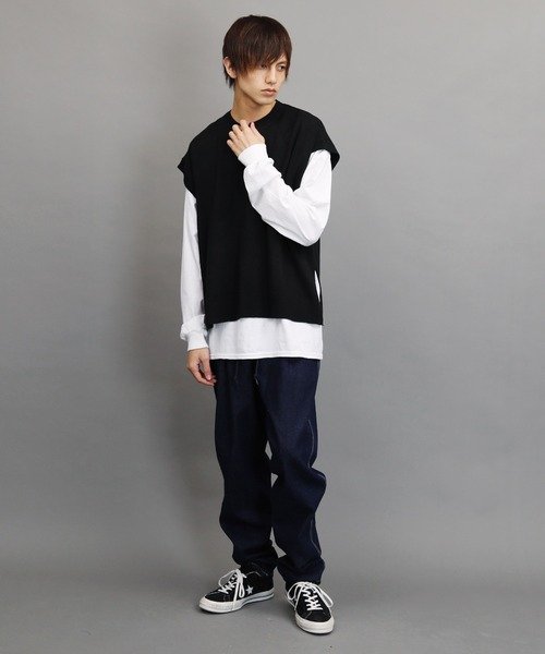 Air Tokyo（エアートウキョー）の「オーバーサイズ クルーネック サイドスリット ニットベスト（ベスト・メンズ・ブラック/ベージュ/グレー・FREE）」の13枚目の写真