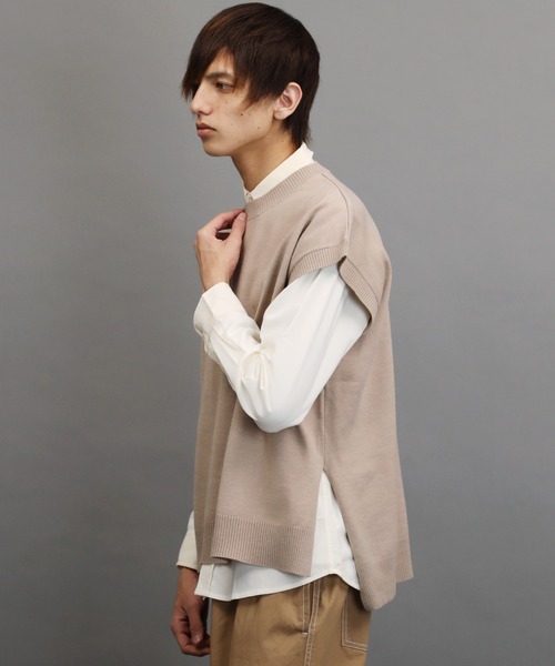 Air Tokyo（エアートウキョー）の「オーバーサイズ クルーネック サイドスリット ニットベスト（ベスト・メンズ・ブラック/ベージュ/グレー・FREE）」の22枚目の写真