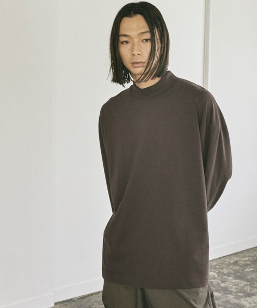 nowm（ノウム）の「【nowm】MERCERISED COTTON LOOSE MOCK NECK LONG SLEEVE TEE / ルーズ モックネック TEE（Tシャツ/カットソー・メンズ・ダークブラウン/ベージュ/オフホワイト・M/L）」の10枚目の写真