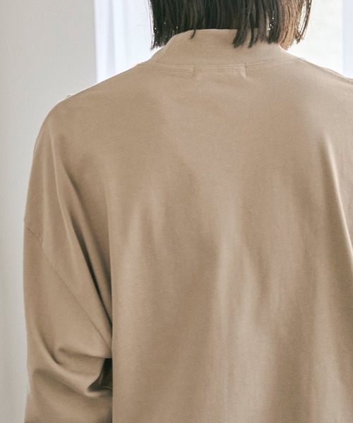 nowm（ノウム）の「【nowm】MERCERISED COTTON LOOSE MOCK NECK LONG SLEEVE TEE / ルーズ モックネック TEE（Tシャツ/カットソー・メンズ・ダークブラウン/ベージュ/オフホワイト・M/L）」の22枚目の写真