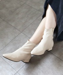 WANDERFOUR（ワンダーフォー）の「【S～3L】ポインテッドトゥローヒールストレッチ ショートブーツ（ブーツ）」