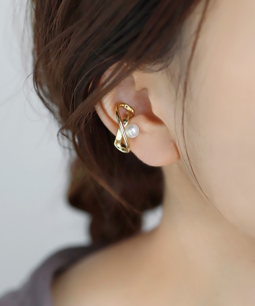 ANEMONE（アネモネ）の「パール×ニュアンスメタルイヤーカフ[D]（イヤーカフ・レディース・ゴールド・FREE）」の5枚目の写真