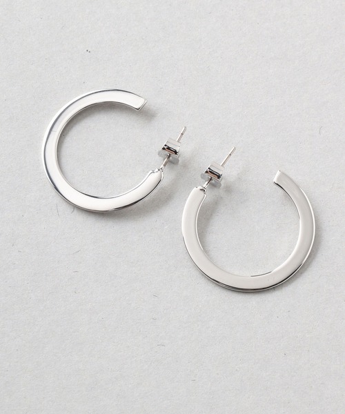 Manon's Selection(マノンズセレクション)の「シンプルフープピアス(ピアス(両耳用)・レディース・ゴールド/シルバー・ONE SIZE)」の6枚目の写真