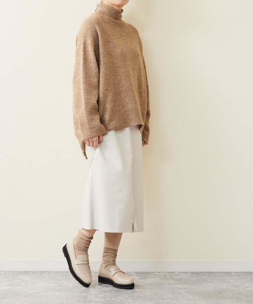 menue（メヌエ）の「軽量厚底ソールローファー（ローファー・レディース・ブラック/ダークブラウン/アイボリー/ブラック系その他/ベージュ系その他・LL/3L/S/M/L/XS）」の6枚目の写真