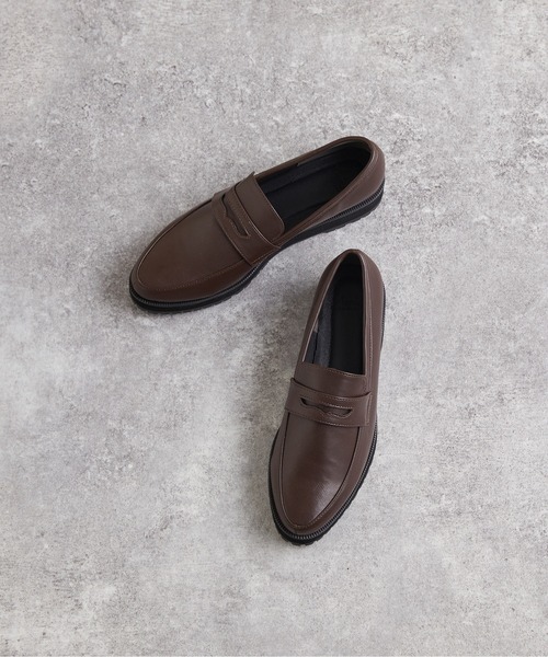 menue（メヌエ）の「軽量厚底ソールローファー（ローファー・レディース・ブラック/ダークブラウン/アイボリー/ブラック系その他/ベージュ系その他・LL/3L/S/M/L/XS）」の17枚目の写真