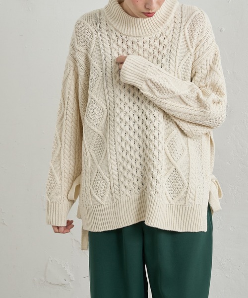 natural couture(ナチュラルクチュール)の「サイドリボンゆるっとニット(ニット/セーター・レディース・ラベンダー/スミクロ/アイボリー/モカ・FREE)」の7枚目の写真