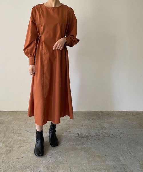 210nouve（トゥージュヌーブ）の「ボリュームスリーブサイドリボンワンピース（シャツワンピース・レディース・ブラック/ブラウン/オレンジ/グレイッシュベージュ・FREE）」の17枚目の写真