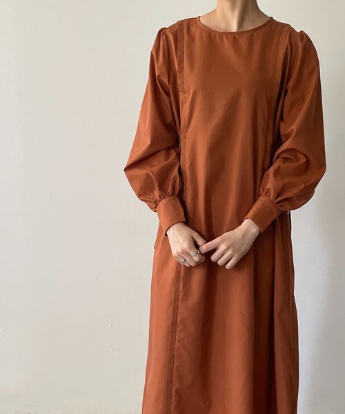 210nouve（トゥージュヌーブ）の「ボリュームスリーブサイドリボンワンピース（シャツワンピース・レディース・ブラック/ブラウン/オレンジ/グレイッシュベージュ・FREE）」の12枚目の写真